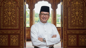 Infrastruktur Jambi Kehilangan Skala Prioritas, Jalan Rusak Tersisih Proyek Mercusuar