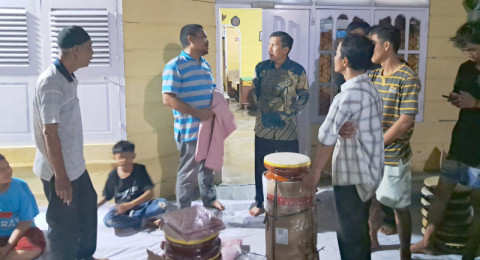 Dukung Pelestarian Kesenian Lokal, Heru Kustanto Bantu Kompangan dan Seragam di Danau Sipin