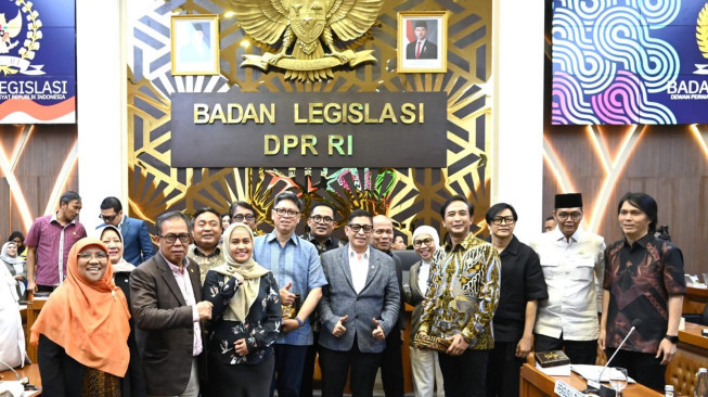 Baleg DPR : Calon Naturalisasi WNI Wajib Dapat Pembinaan Ideologi Pancasila