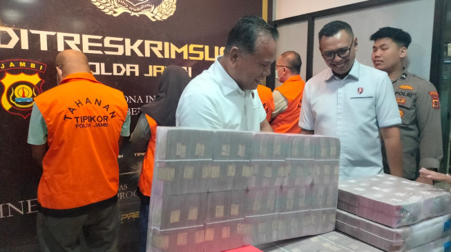 Empat Tersanga Korupsi DAK Disdik Jambi Dilimpahkan ke Kejaksaan oleh Polda Jambi