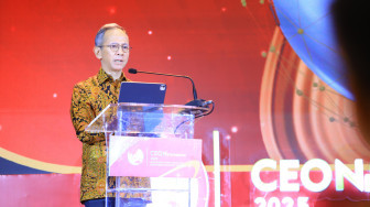 Membangun Pasar Modal Tangguh Penggerak Pembangunan, OJK dan SRO Gelar CEO Networking 2025