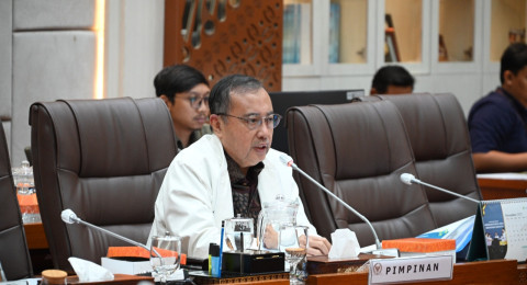 Bantuan Negara Harus Tepat Sasaran, Komisi IX DPR Dorong Pemutakhiran Data PBI