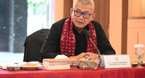 Agun Gunanjar Dorong Penguatan Posbankum di Jambi