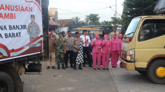 Polda Jambi Kirim Bantuan Kemanusiaan untuk Korban Bencana di Sumatra Barat