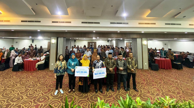 BPJS Ketenagakerjaan Muaro Jambi Salurkan Santunan kepada Ahli Waris Dua Pegawai Non ASN