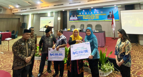 BPJS Ketenagakerjaan Muaro Jambi Salurkan Santunan kepada Ahli Waris Dua Pegawai Non ASN