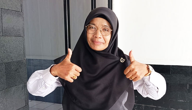 Diana Fitri, S.Pd