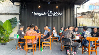 Kompetitif Tapi Santai, Lomba Domino OJK Jambi Jadi Ajang Kebersamaan