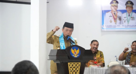 Gubernur Jambi Tekankan Peran Kepala Sekolah sebagai Penentu Mutu Pendidikan