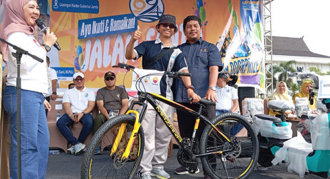 Jalan Santai Perayaan HUT 69 Provinsi Jambi, SKK Migas - PetroChina International Jabung Sumbang 8 Sepeda