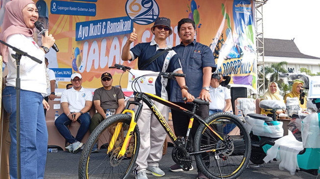 Jalan Santai Perayaan HUT 69 Provinsi Jambi, SKK Migas - PetroChina International Jabung Sumbang 8 Sepeda