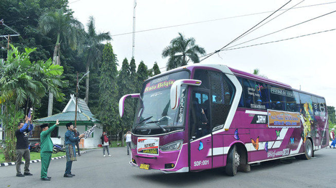 Pemkot Jambi Berangkatkan 67 Ketua RT ke Bengkulu, Apresiasi Program Kampung Bahagia