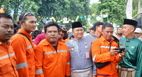 Pasukan Oranye Curhat Soal Upah, Maulana Janjikan Solusi Terbaik