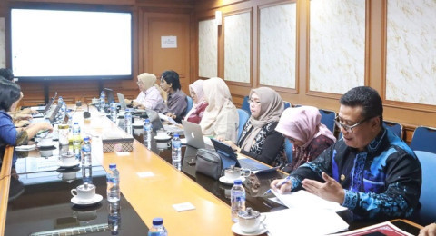 Pemkab Tanjabbar Dorong Program FOLU Net Sink untuk Ekonomi Pesisir