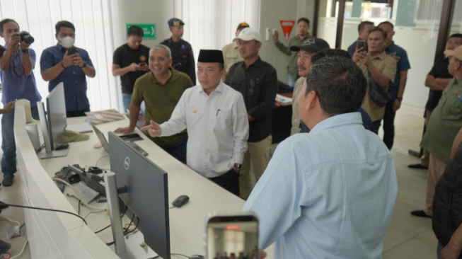 Safari Ramadan di Kerinci, Gubernur Jambi Tabur 10.000 Benih Ikan