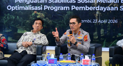 Kapolda Jambi Jadi Pemateri Utama dalam Penguatan Stabilitas Sosial dan Edukasi Hukum bagi Suku Anak Dalam