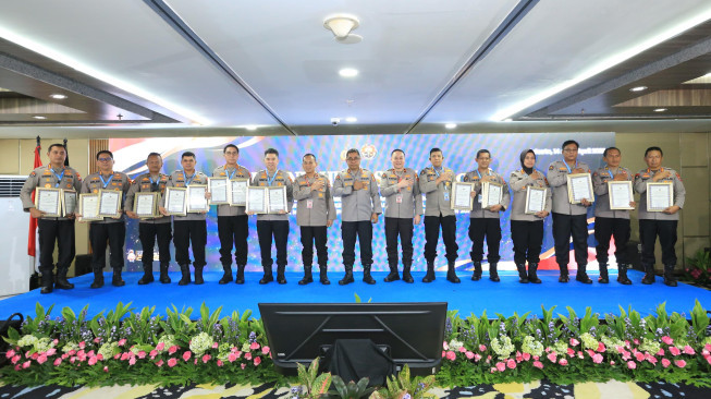 Bid Humas Polda Jambi Raih Dua Penghargaan di Rakernis Humas Polri 2026