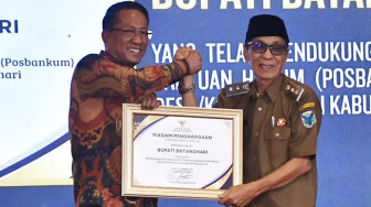 Wabup Batang Hari Hadiri Peresmian Posbakum Desa/Kelurahan Se-Provinsi Jambi
