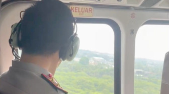 Kapolda Jambi Patroli Udara Pantau Titik Rawan Karhutla di Wilayah Provinsi Jambi