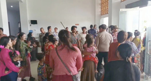 Ratusan Warga SAD Tagih Janji Bupati Merangin