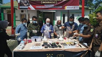 Kejari Merangin Musnahkan Barang Bukti Inkracht, Didominasi Sabu Sbanyak 2,1 Kilogram