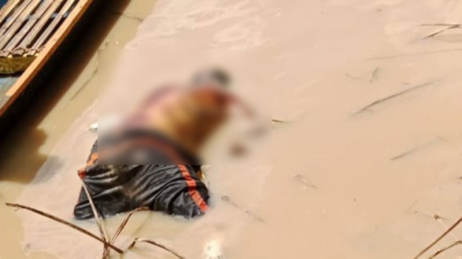 Geger… Warga Pamenang Temukan Mayat Mengapung di Sungai