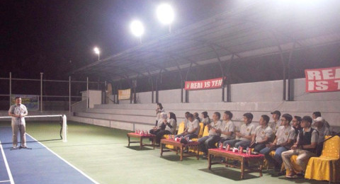 Wakil Bupati Tanjabbar Buka Kejuaraan Tenis Pelti Cup 2026