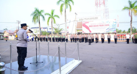 Wakapolda Jambi Pimpin Apel di Polres Tanjab Barat, Evaluasi Penanganan Karhutla dan Perkuat Sinergi