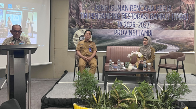 FGD - 3, Memantapkan Dokumen Penetapan Rencana Perlindungan dan Pengelolaan Ekosistem Gambut (RPPEG) Provinsi Jambi Tahun 2024–2053, Sekda : Luar Biasa Kinerja Dinas Lingkungan ini