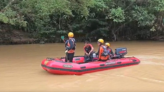 Nenek Zaimah Hanyut Terseret Arus Deras Saat Mandi di Sungai Nalo Tantan
