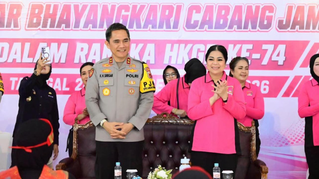 Turnamen Voli Kapolda Cup Meriahkan HKGB ke-74, Pererat Silaturahmi Bhayangkari Polda Jambi