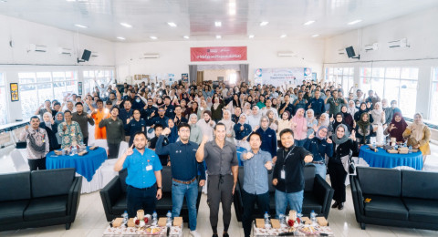 PHR Zona 1 Gandeng Ade Rai Bangun Budaya Hidup Sehat Pekerja