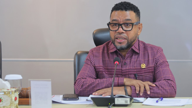 Senator Filep Ajukan Tujuh Usulan Kunci di RUU Migas Demi Proteksi Daerah Penghasil