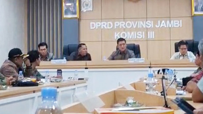 Perjuangan Warga Tolak Stockpile Aur Kenali Tak Surut, Dewan Rekomendasikan Gubernur Bentuk Tim Verifikasi
