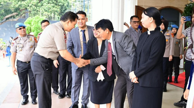 Kapolda Jambi Kunjungi Jemaat HKBP Kotabaru, Ajak Masyarakat Rawat Toleransi dan Jaga Kamtibmas