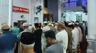 Wakapolda Jambi Salat Subuh Keliling, Ajak Masyarakat Jaga Kamtibmas dan Lindungi Generasi Muda