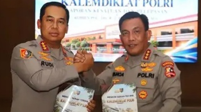 Kapolri Pol Sayudi Ario Seto Gusur Panca Putra Sebagai Kalemdiklat Polri Diganti Rudi Darmoko