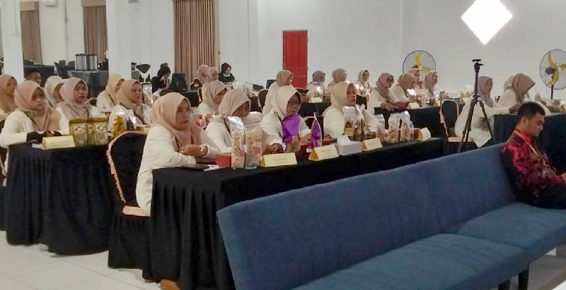 SKK Migas - PetroChina International Jabung Ltd mengadakan pelatihan peningkatan mutu produk | foto : henrosta